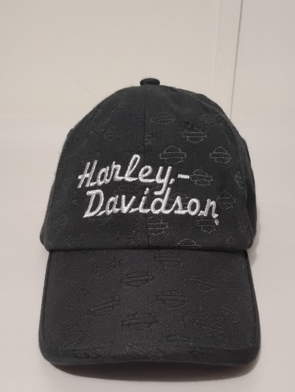 Harley-Davidson Black Cap with White Script Logo‎
